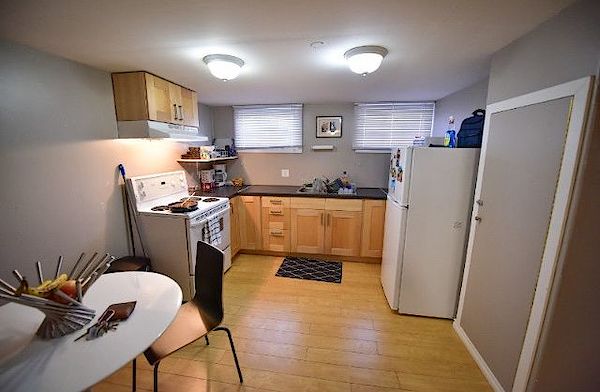 Edmonton 1 bedroom Basement for rent. Property photo: 380442-2