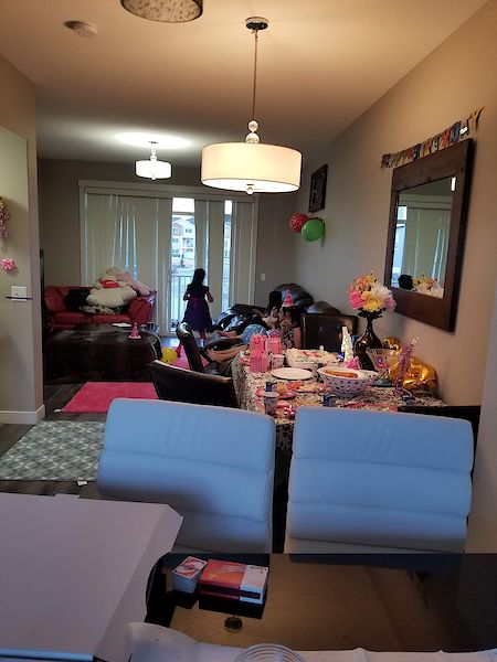 Calgary 2 + Den bedrooms Townhouse for rent. Property photo: 381582-2