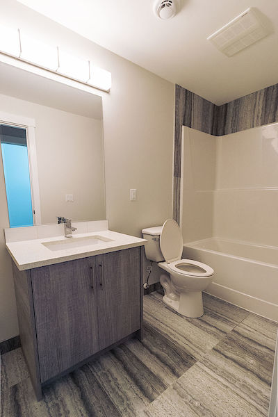 Calgary 3 bedrooms Townhouse for rent. Property photo: 381962-3