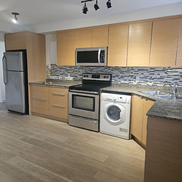 Calgary 1 bedroom Condo Unit for rent. Property photo: 382430-2