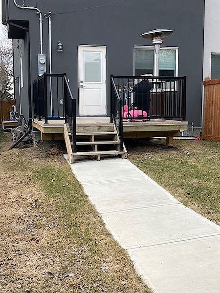 Edmonton 4 bedrooms Duplex for rent. Property photo: 383138-3