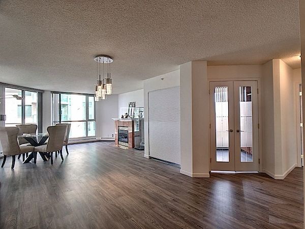 Calgary 2 + Den bedrooms Apartment for rent. Property photo: 386218-3