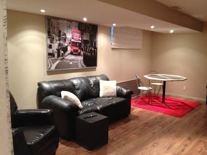 Calgary studio Basement for rent. Property photo: 389188-1
