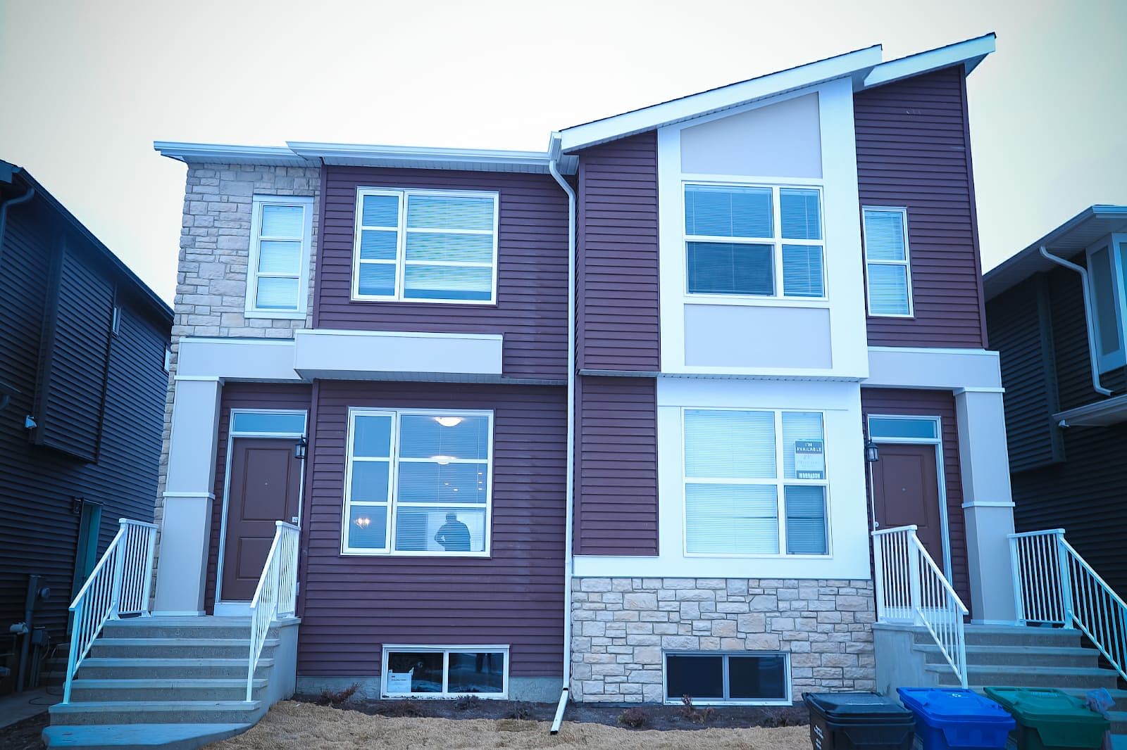 Calgary 3 bedrooms Main Floor for rent. Property photo: 394783-1