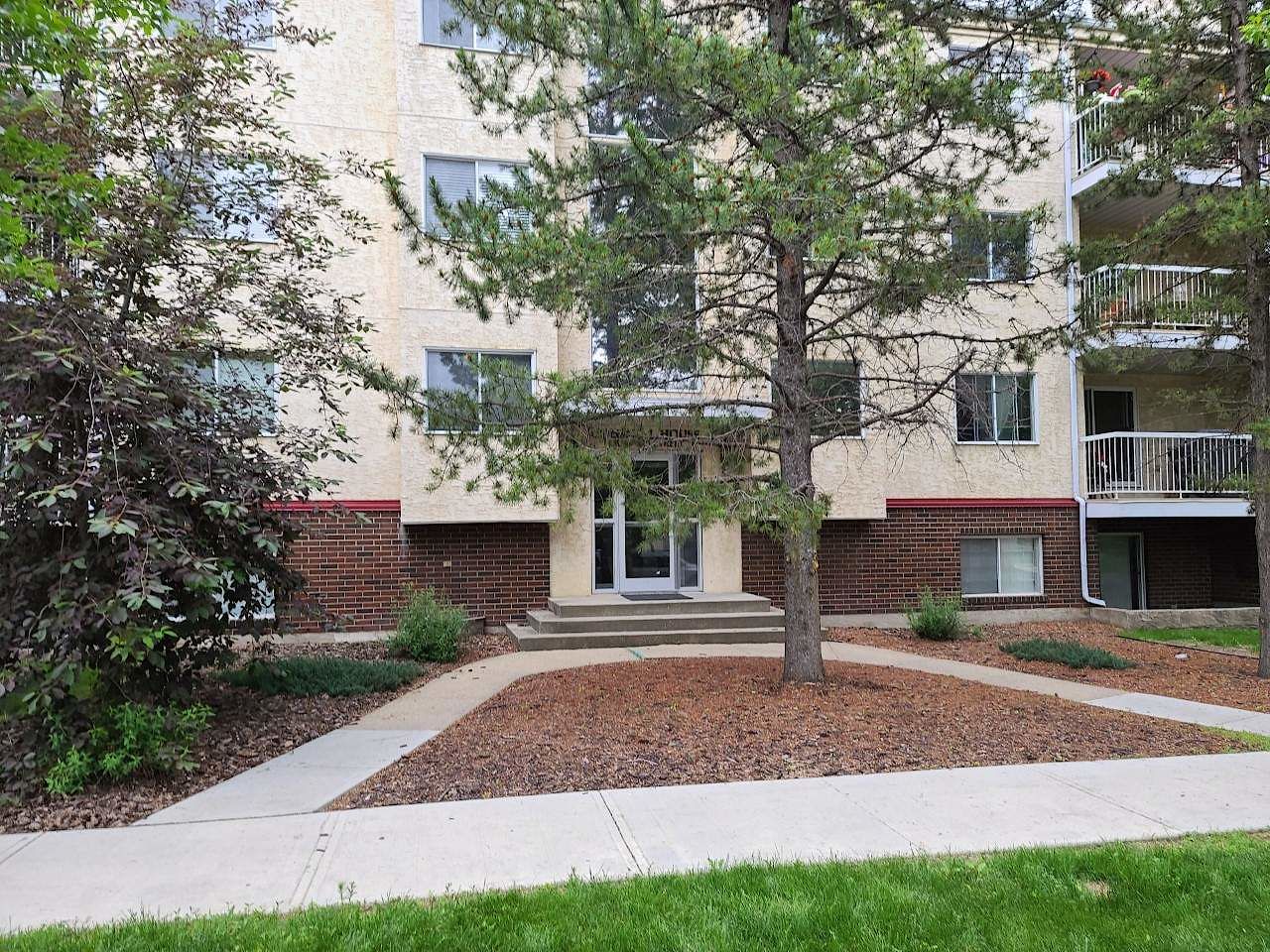 Edmonton 2 bedrooms Apartment for rent. Property photo: 395830-1