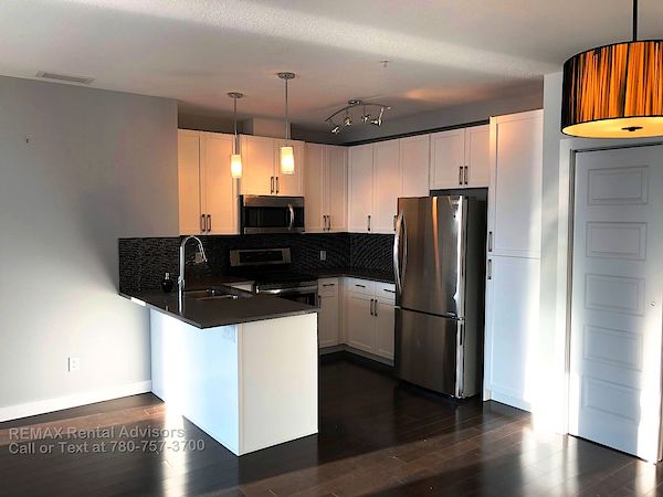 Edmonton 2 bedrooms Condo Unit for rent. Property photo: 396097-3