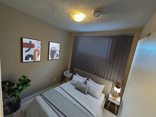 Edmonton 6 bedrooms House for rent. Property photo: 396370-3