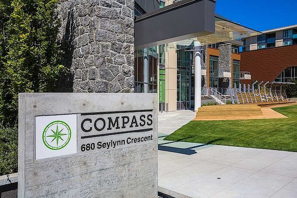 North Vancouver 2 bedrooms Condo Unit for rent. Property photo: 396758-2