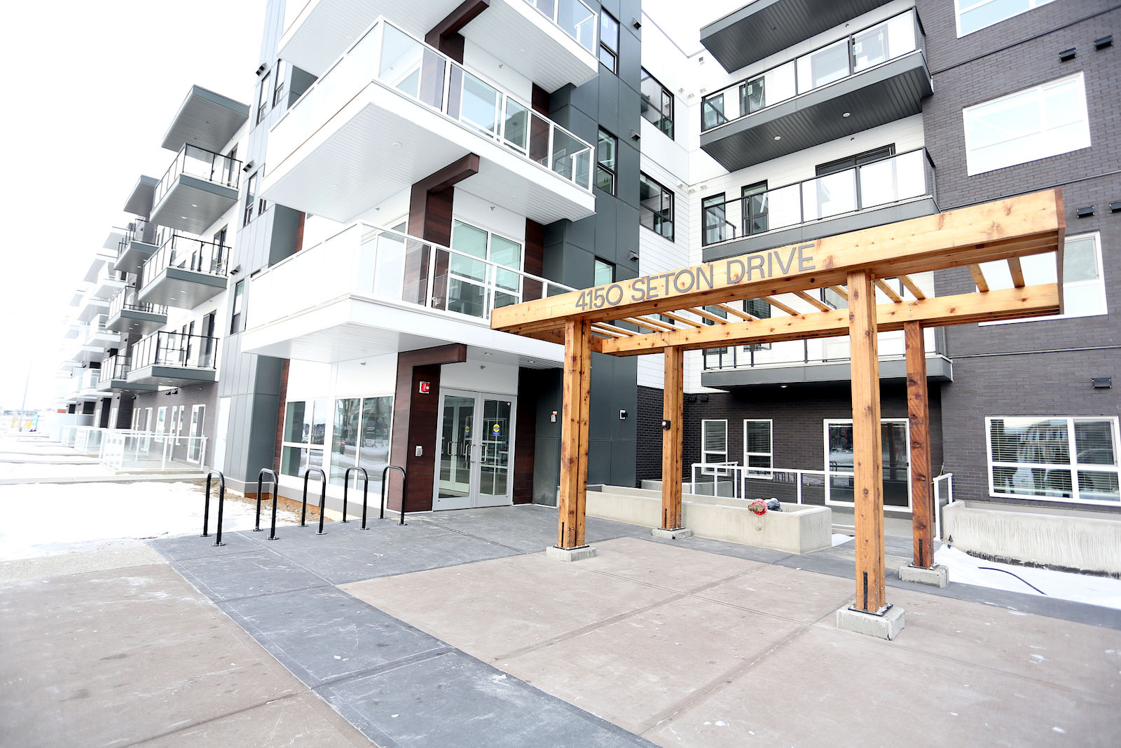 Calgary 1 bedroom Apartment for rent. Property photo: 396838-1