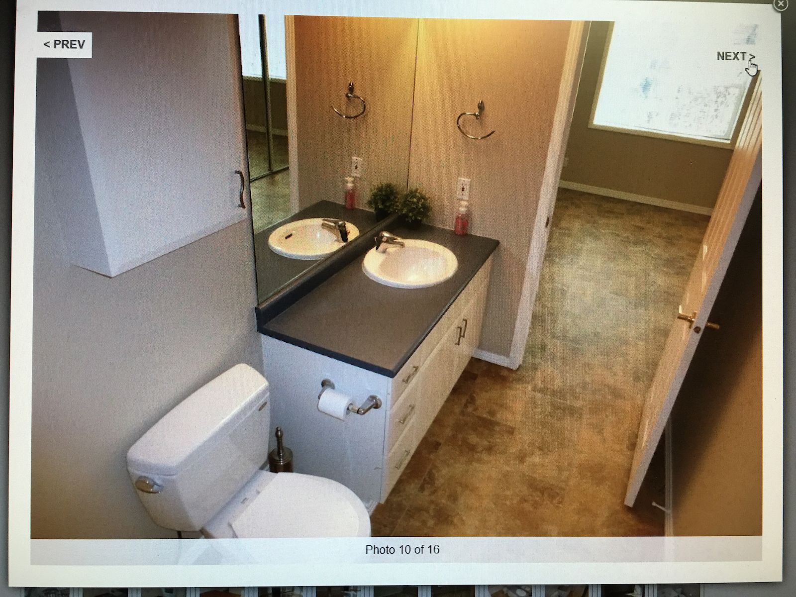 Edmonton 2 bedrooms Condo Unit for rent. Property photo: 403651-1