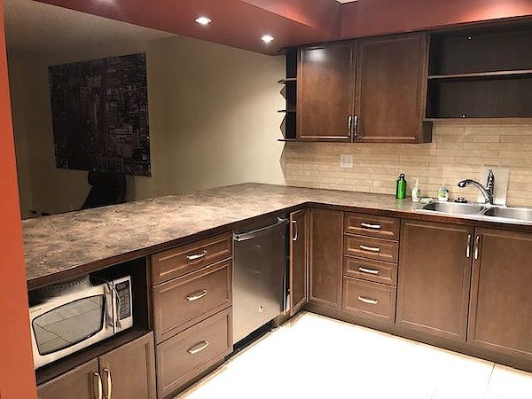 Edmonton 2 bedrooms Condo Unit for rent. Property photo: 404941-2