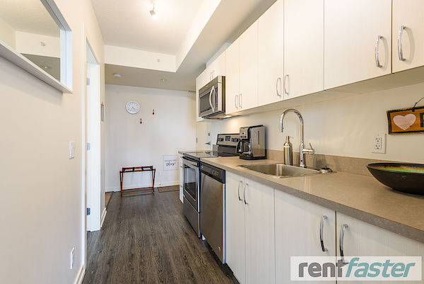 Calgary 1 bedroom Condo Unit for rent. Property photo: 407447-2