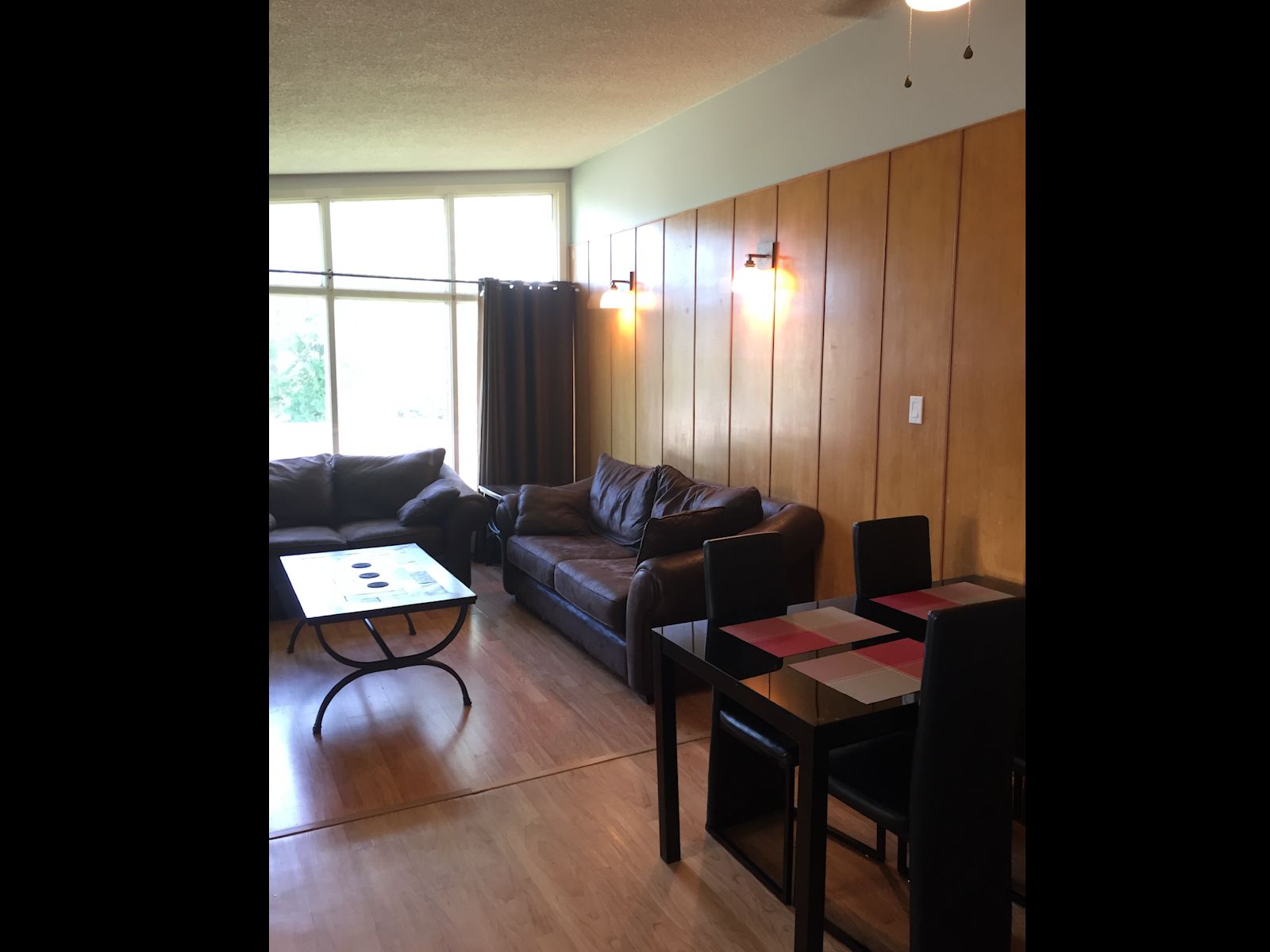 Edmonton 2 bedrooms Duplex for rent. Property photo: 408153-1