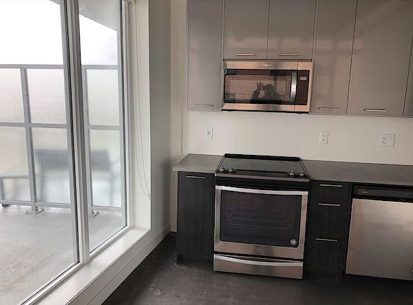 Calgary 1 bedroom Condo Unit for rent. Property photo: 410608-2