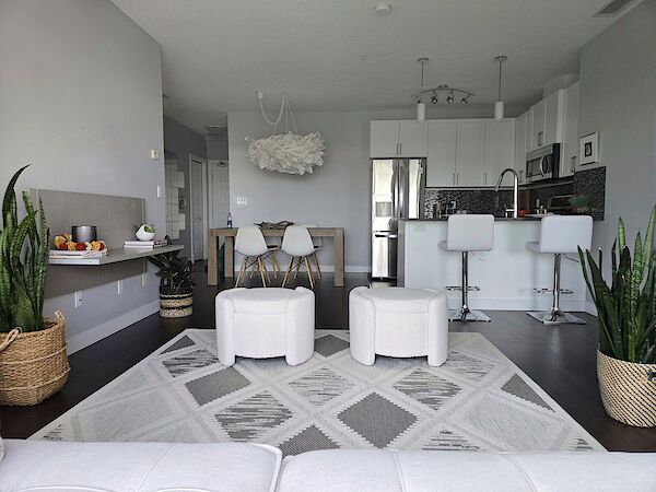 Edmonton 2 bedrooms Condo Unit for rent. Property photo: 411675-3