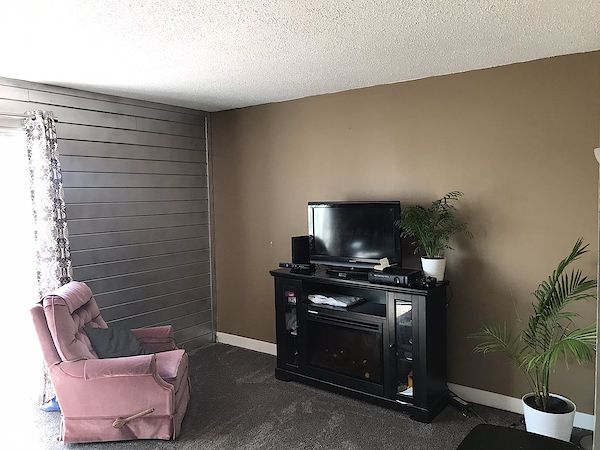 Calgary 3 + Den bedrooms Townhouse for rent. Property photo: 412152-3