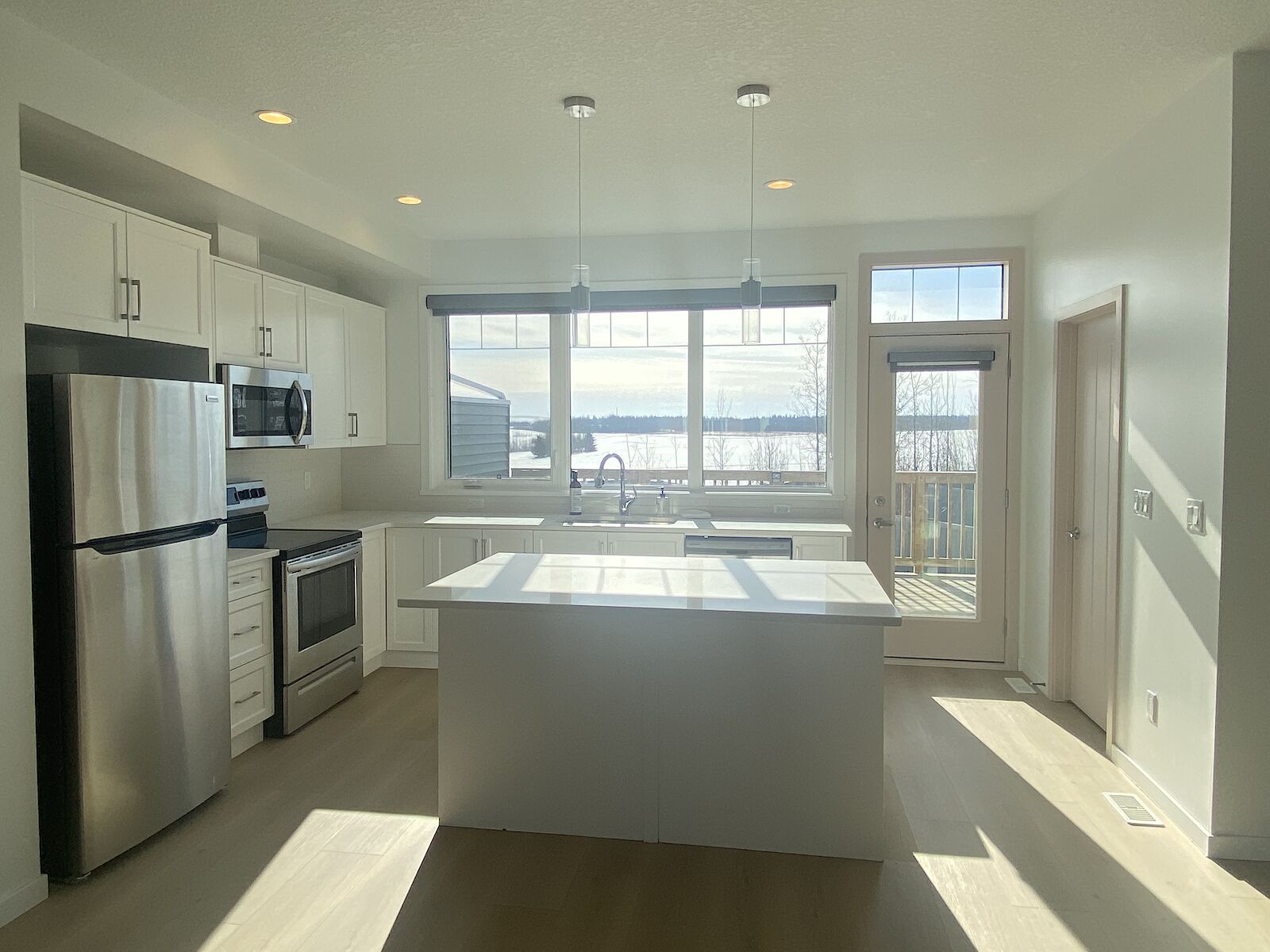 Edmonton 3 bedrooms Duplex for rent. Property photo: 413537-1