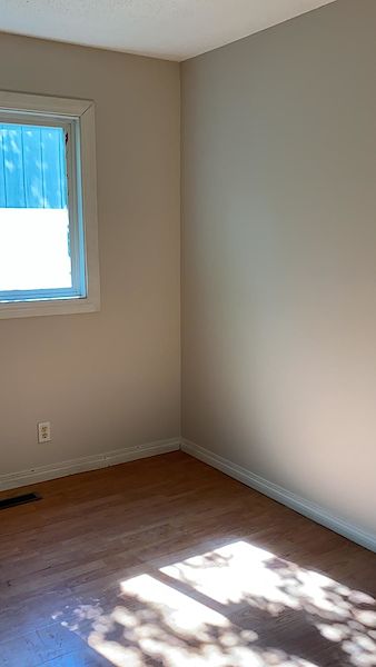 Calgary 3 bedrooms House for rent. Property photo: 417198-2