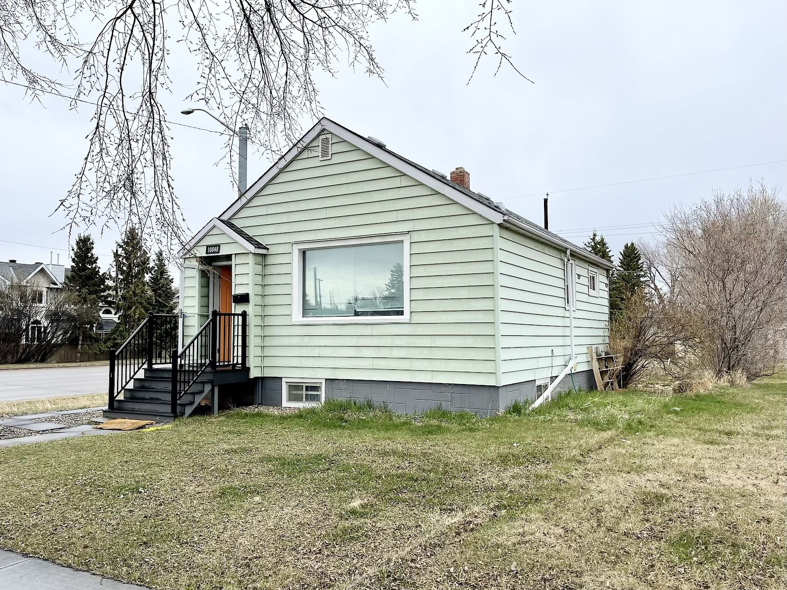 Edmonton 1 bedroom House for rent. Property photo: 419273-1