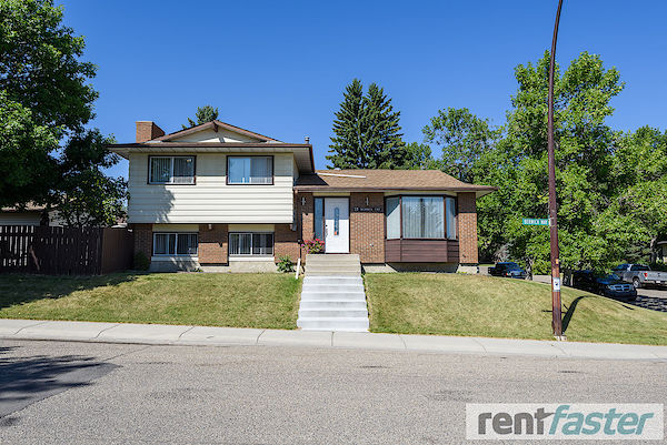 Calgary 5 bedrooms House for rent. Property photo: 419887-2