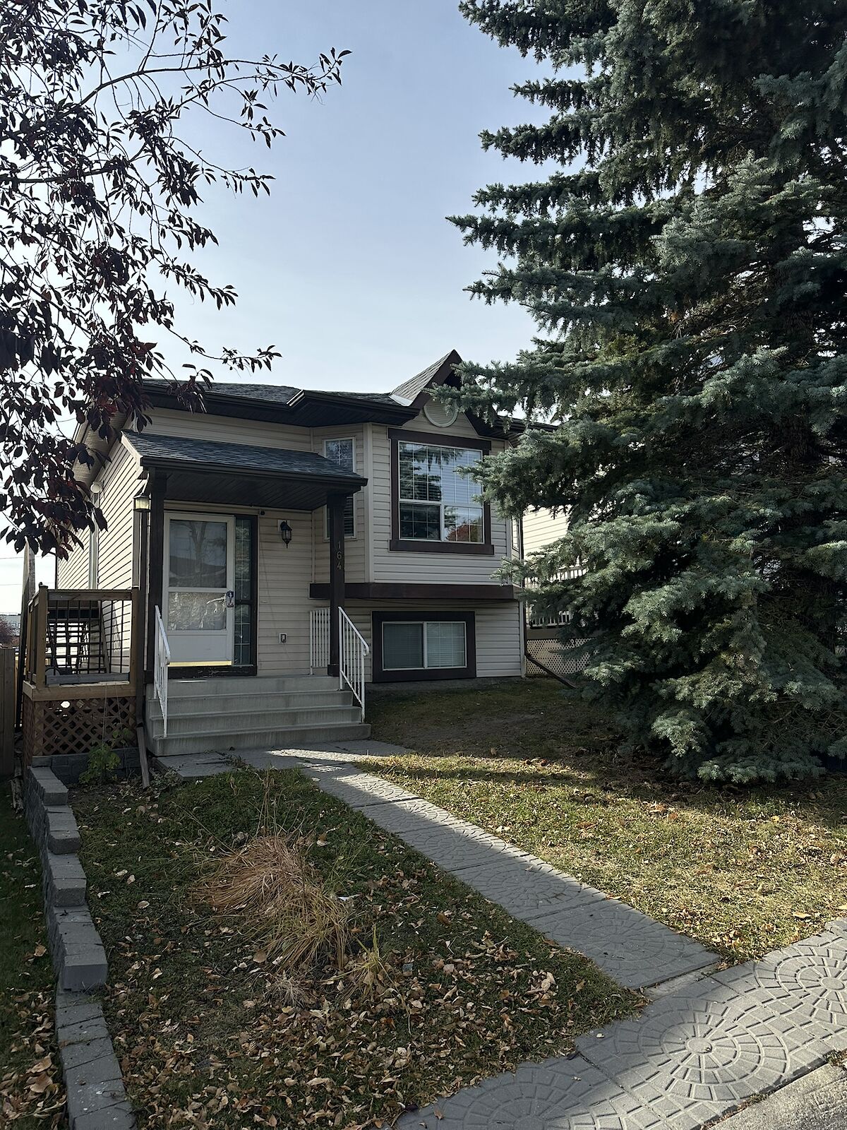 Calgary 3 bedrooms Main Floor for rent. Property photo: 421671-1