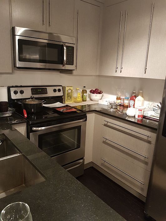 Calgary 2 bedrooms Condo Unit for rent. Property photo: 422312-1