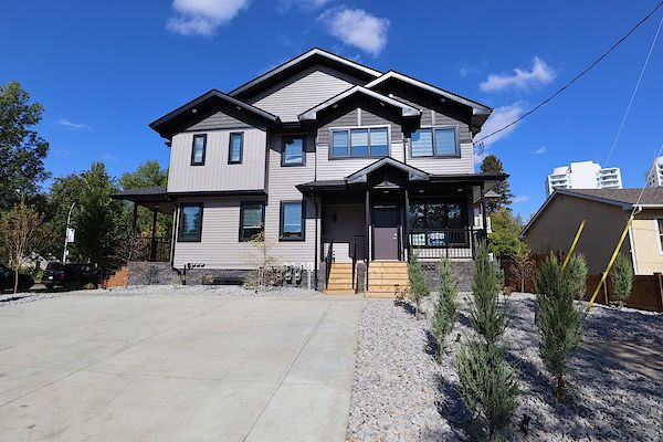 Edmonton 4 bedrooms Townhouse for rent. Property photo: 423976-2