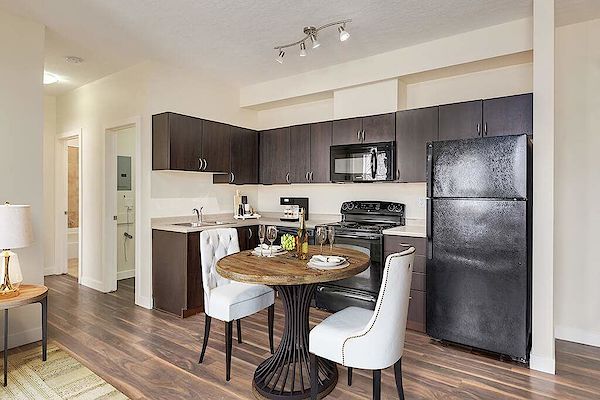 Calgary 2 bedrooms Apartment for rent. Property photo: 435330-2