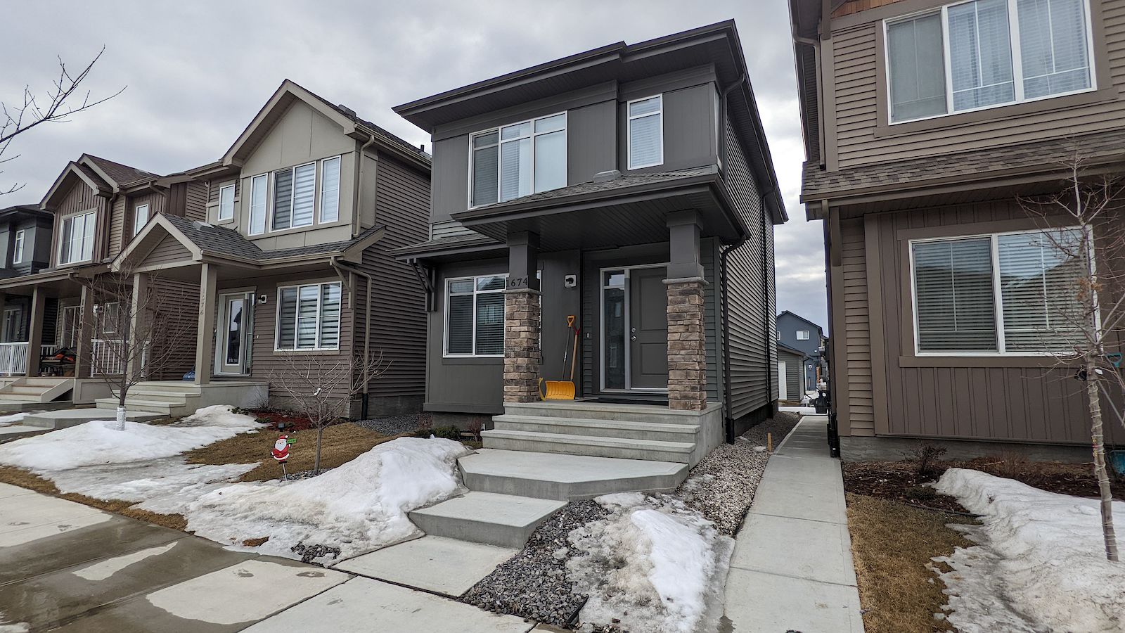 Edmonton 3 bedrooms House for rent. Property photo: 440510-1