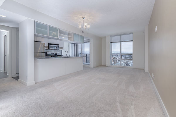 Calgary 2 + Den bedrooms Condo Unit for rent. Property photo: 441619-2