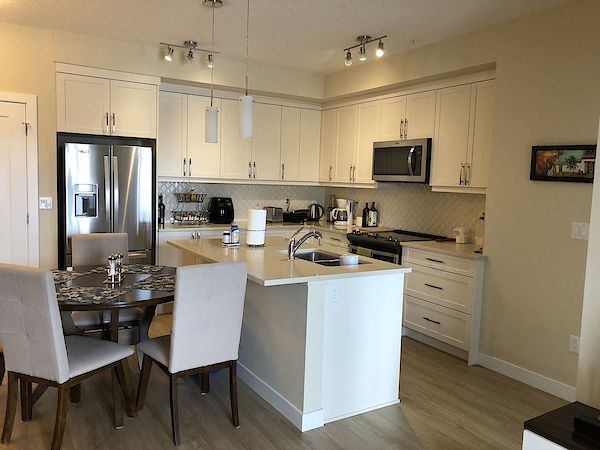 Calgary 2 bedrooms Apartment for rent. Property photo: 443240-2