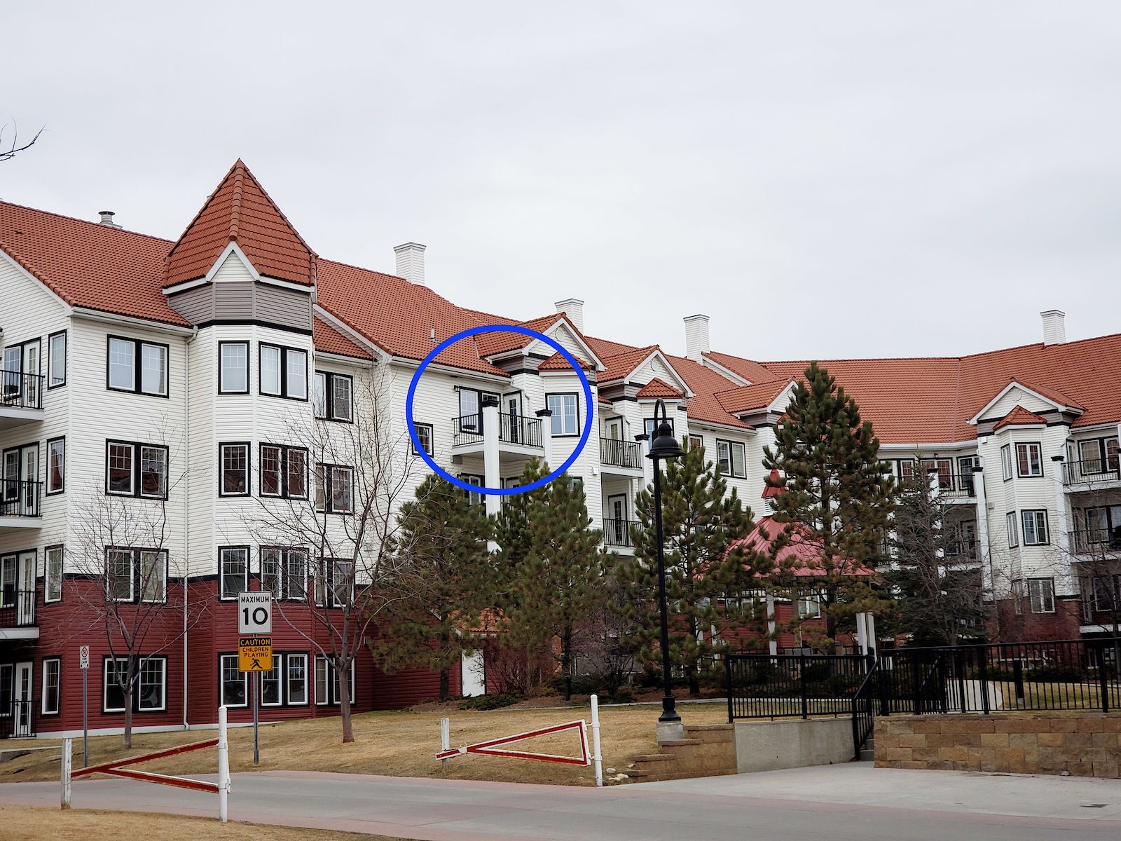 Calgary 1 bedroom Apartment for rent. Property photo: 444802-1