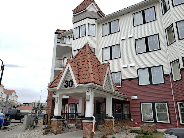 Calgary 1 bedroom Apartment for rent. Property photo: 444802-2