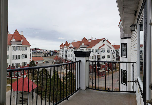 Calgary 1 bedroom Apartment for rent. Property photo: 444802-3