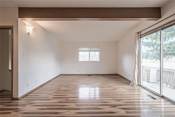 Calgary 2 bedrooms Main Floor for rent. Property photo: 444933-3