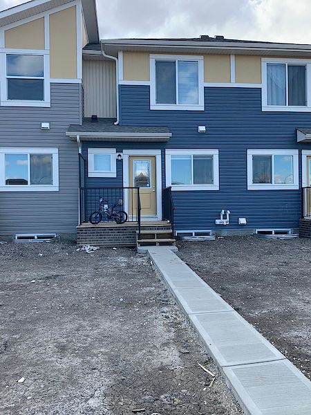 Calgary 3 bedrooms Townhouse for rent. Property photo: 446883-3