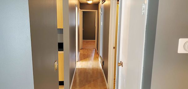 Calgary 2 bedrooms Townhouse for rent. Property photo: 44721-3