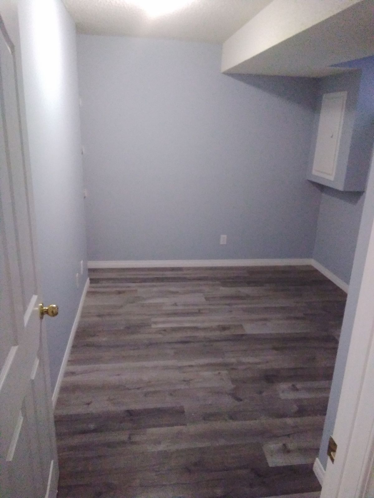 Calgary 2 bedrooms Basement for rent. Property photo: 448875-1