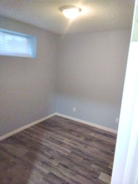 Calgary 2 bedrooms Basement for rent. Property photo: 448875-2