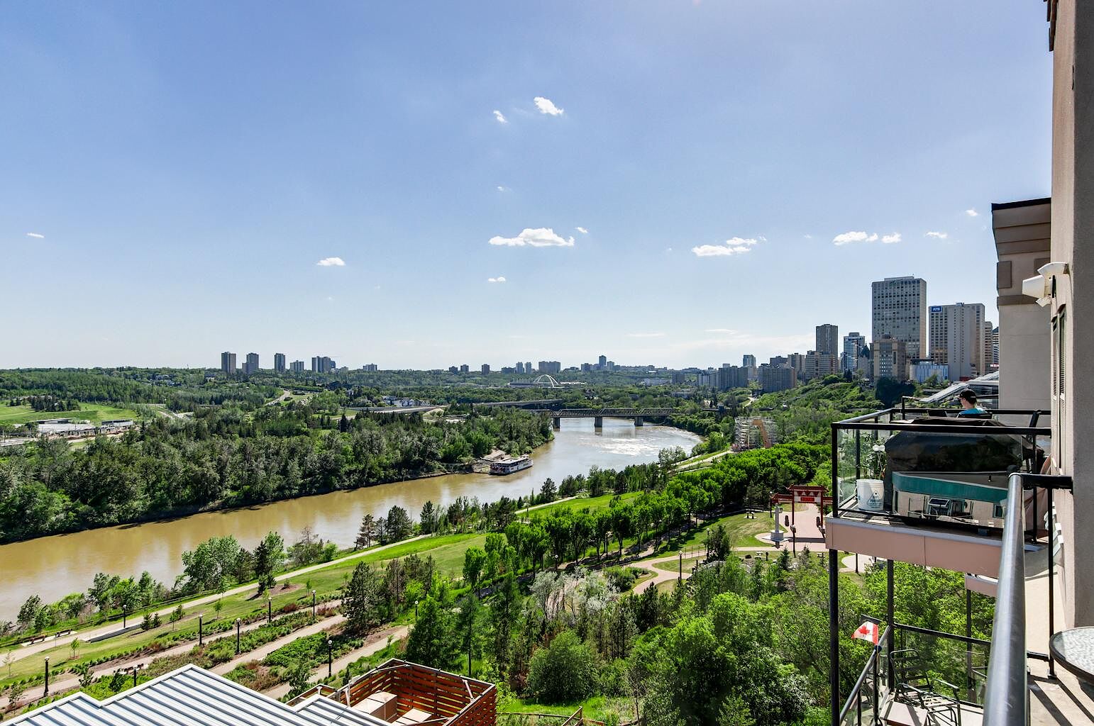 Edmonton 1 bedroom Condo Unit for rent. Property photo: 449606-1