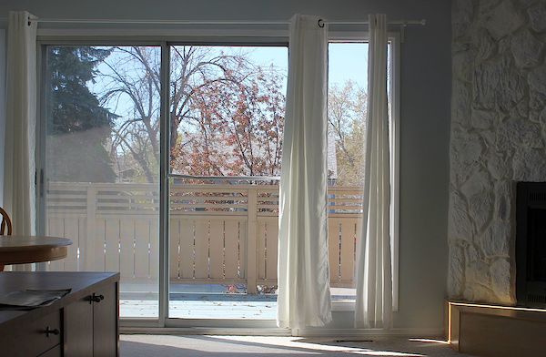 Calgary 2 bedrooms Main Floor for rent. Property photo: 450250-3