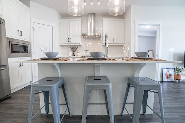 Calgary 2 bedrooms Condo Unit for rent. Property photo: 452405-2