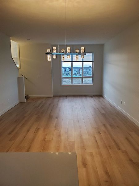 Calgary 2 + Den bedrooms Townhouse for rent. Property photo: 452759-2