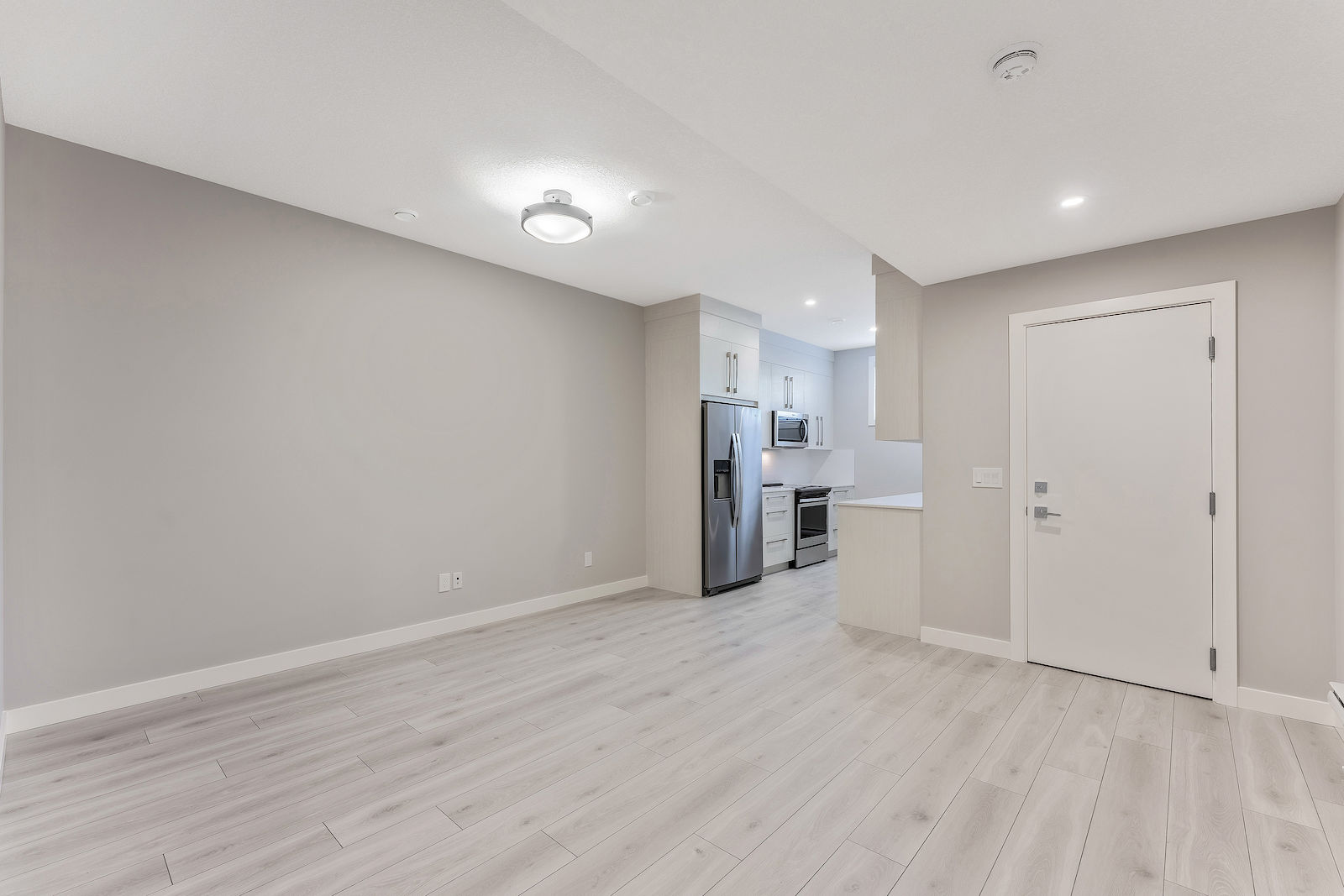 Calgary 1 bedroom Basement for rent. Property photo: 453185-1