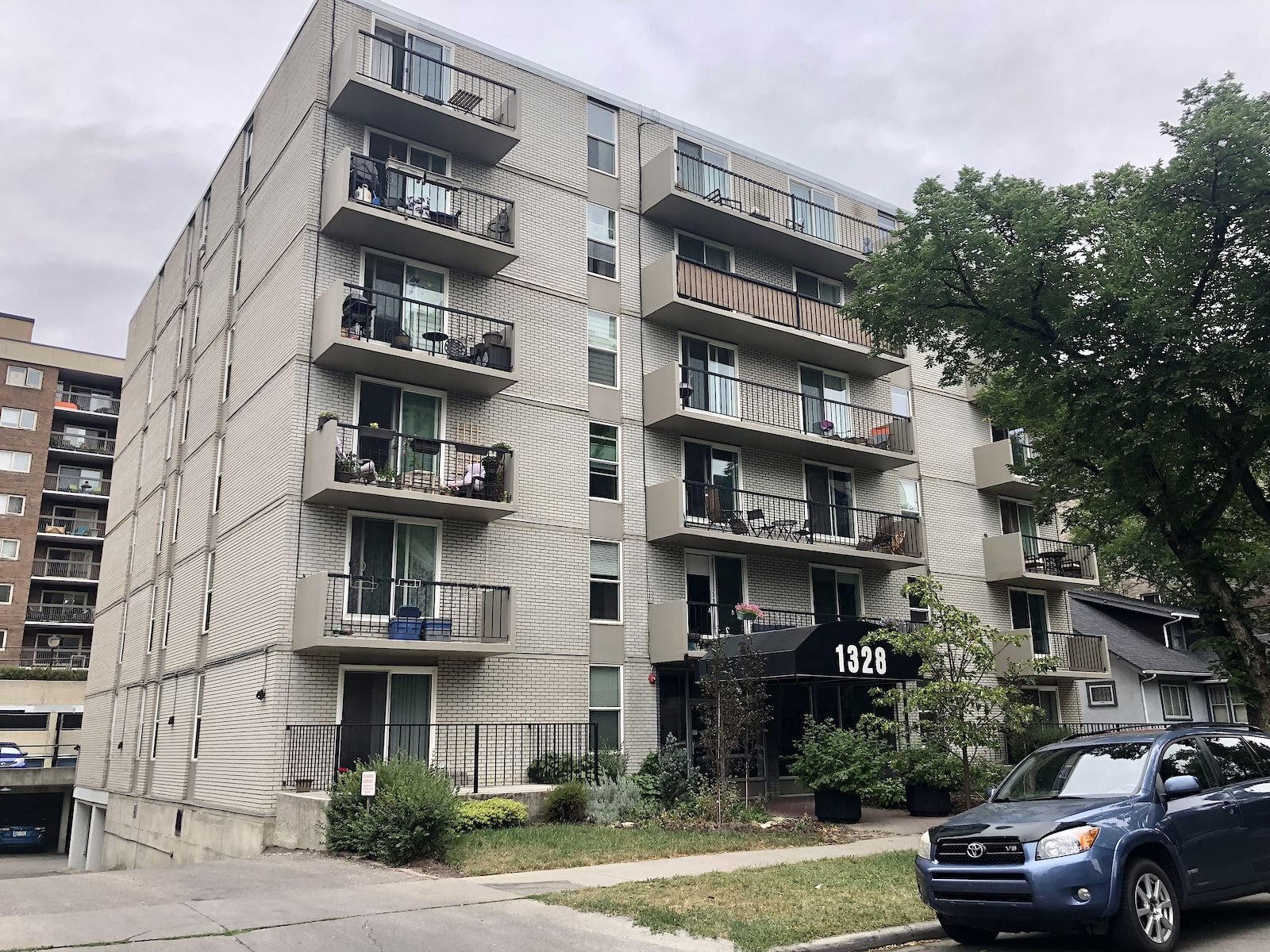 Calgary 2 bedrooms Apartment for rent. Property photo: 454205-1