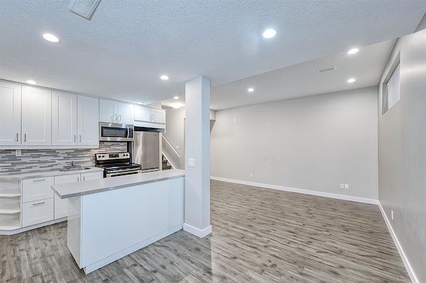 Calgary 2 bedrooms Basement for rent. Property photo: 457413-3