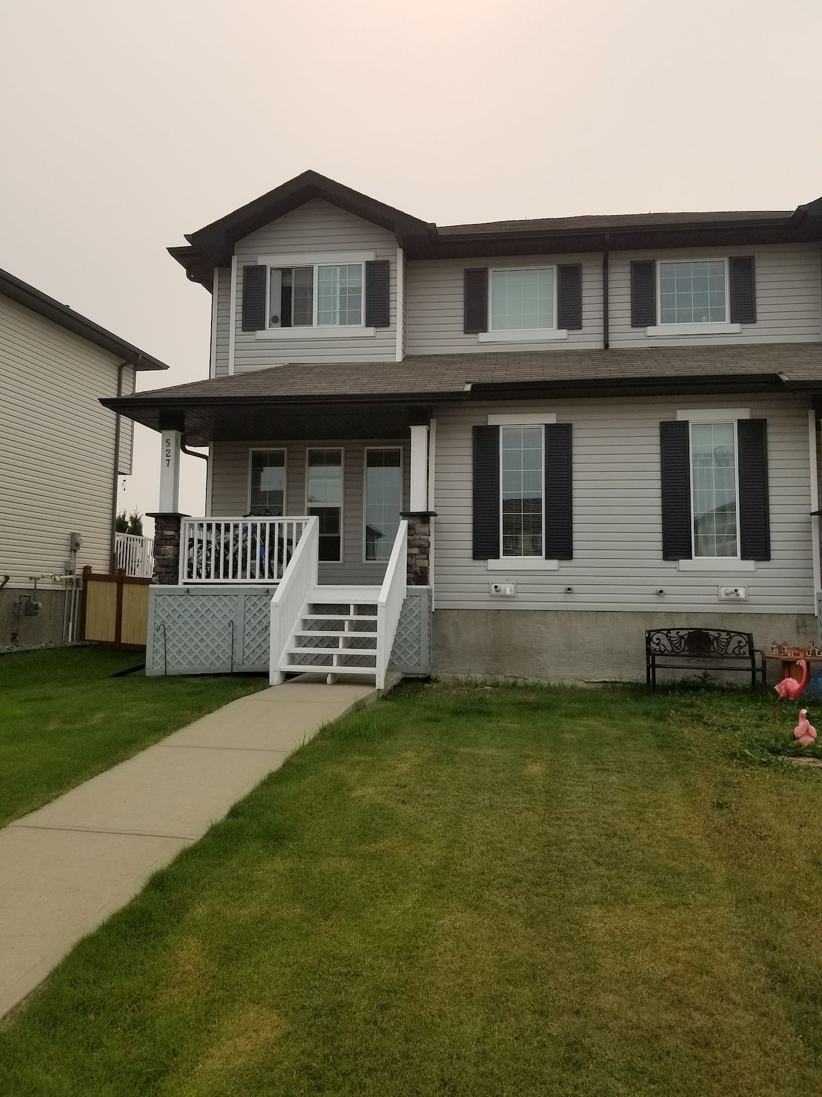 Leduc 3 bedrooms Duplex for rent. Property photo: 459296-1
