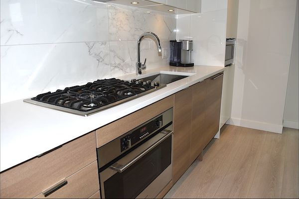 Calgary 2 bedrooms Condo Unit for rent. Property photo: 463675-2