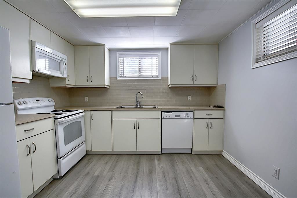 Calgary 2 bedrooms Basement for rent. Property photo: 464283-1