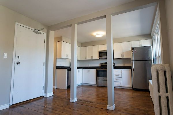 Hamilton 2 bedrooms Duplex for rent. Property photo: 464821-3